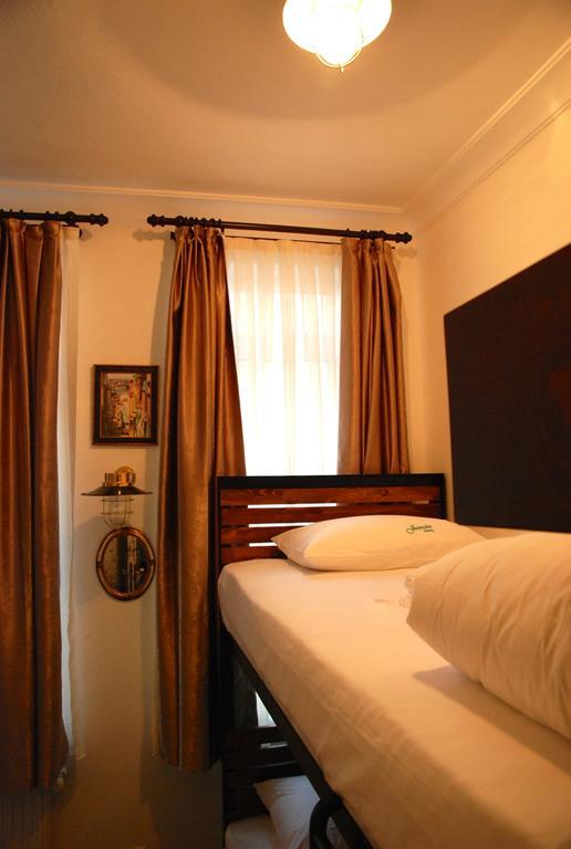 Jumba Hostel Istambul Exterior foto